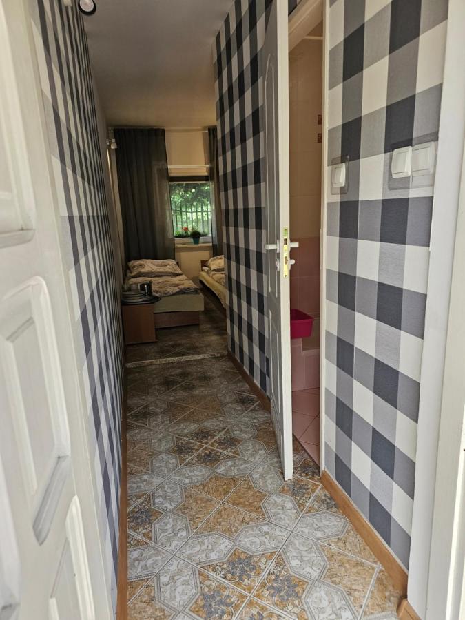Malinowka Apartment ยานตาร์ ภายนอก รูปภาพ